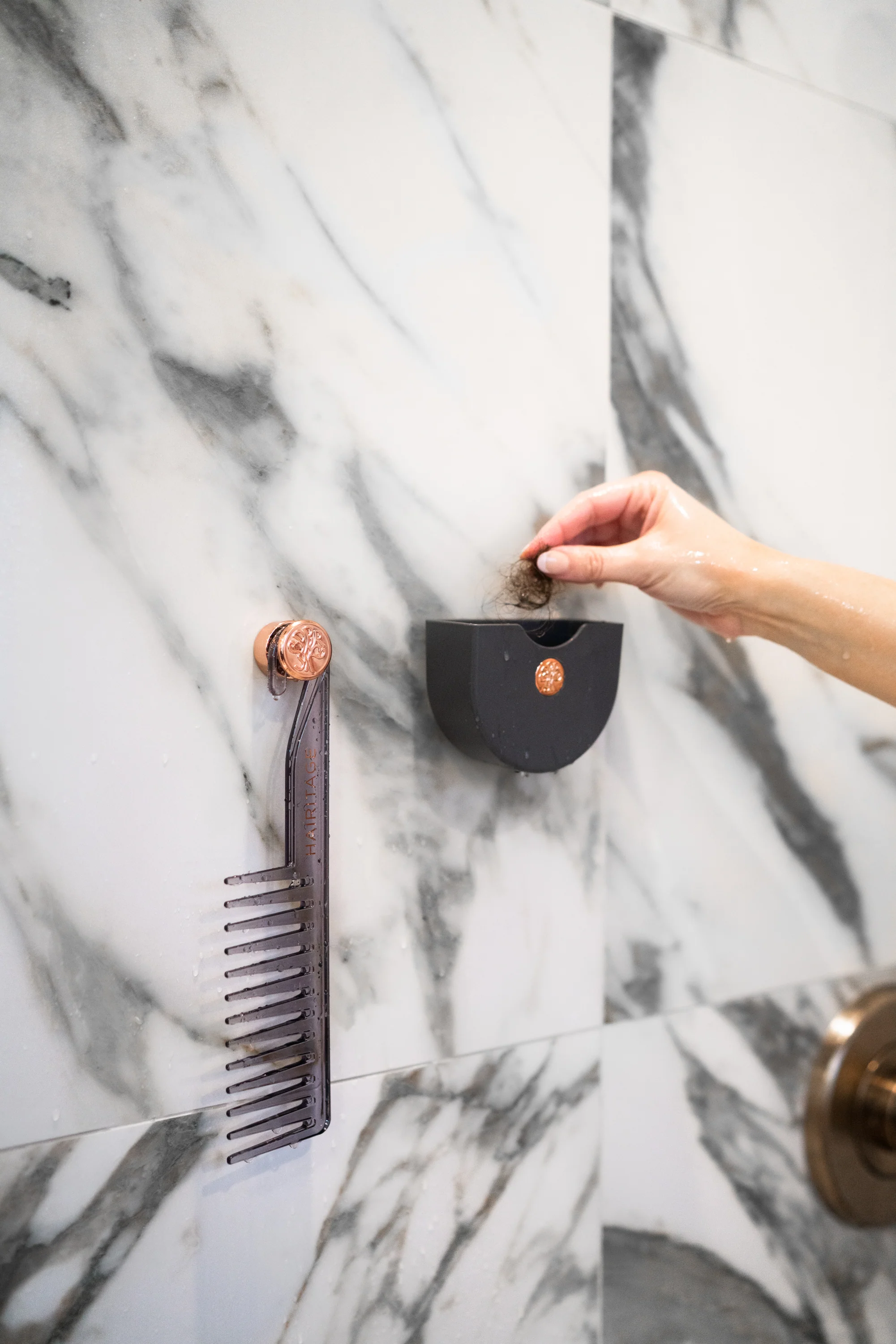 Hang in There Shower Comb for Detangling - Image 6