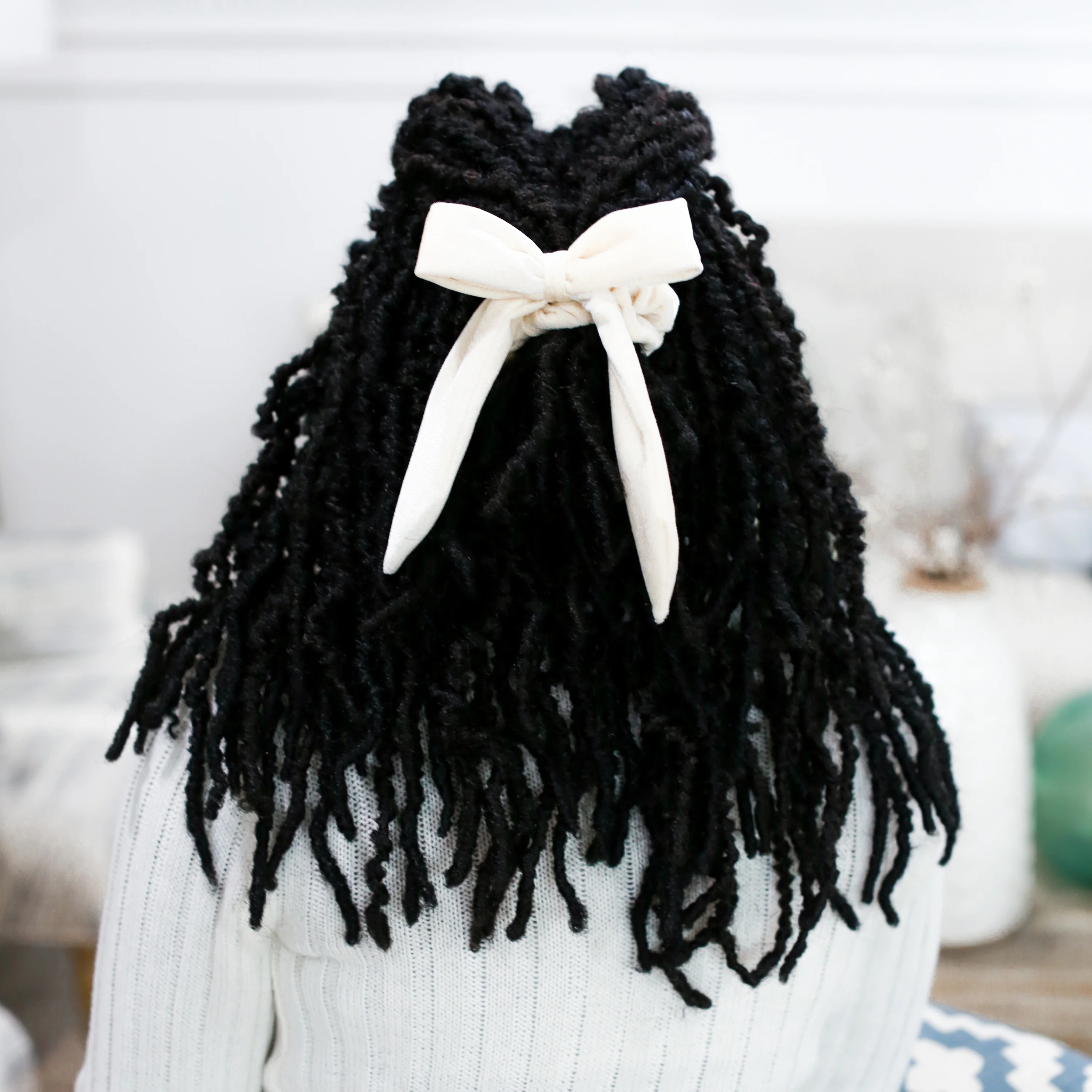 Velvet Bow Scrunchie Ivory - Image 7